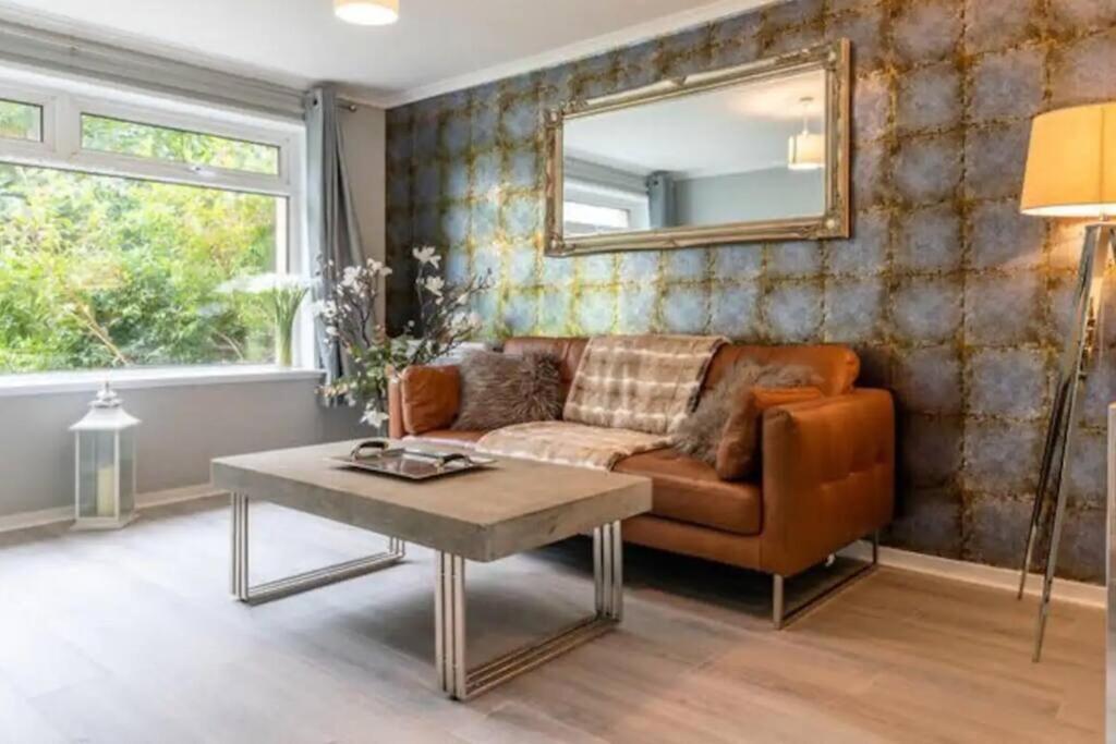 شقة Cosy 1 Bed With Parking In City Centre غلاسغو المظهر الخارجي الصورة